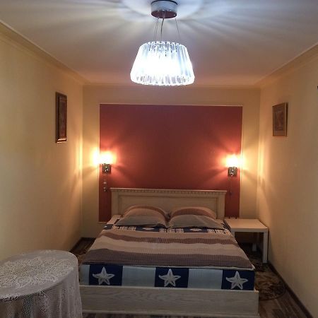 Apartament On Kostiushka Leopoli Esterno foto